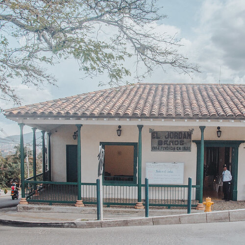 48276601362_da364c010c_c (1)