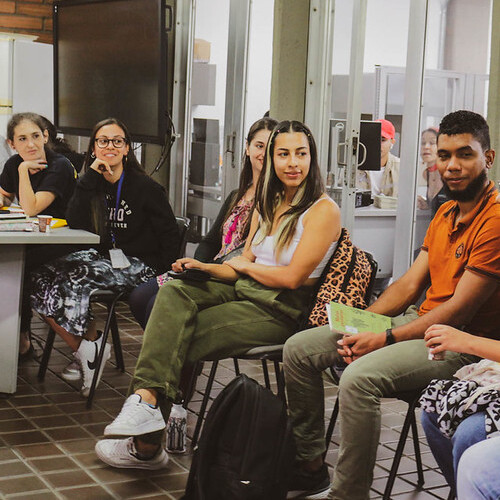 52869488612_6837635505_c (1)