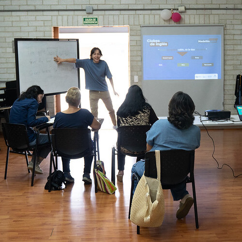 54829070572_b6948b0cce_c (1)